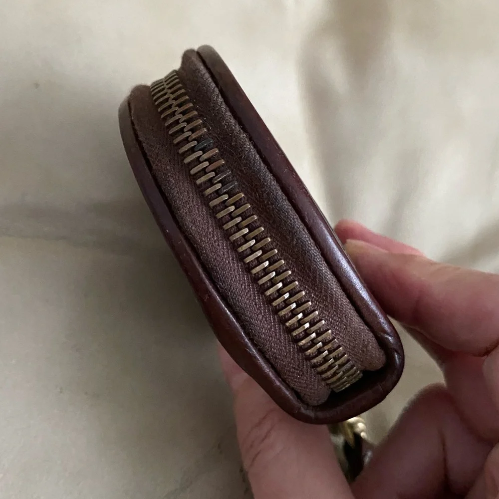 Vintage Dooney & Bourke Big Duck Circle Zip Coin Wallet AWL Leather - Picture 9 of 13